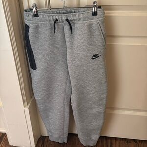 Boys Nike Tech Fleece Pants
